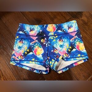 New without tags Wod bottom 2.5 shorties firefly and mason jar